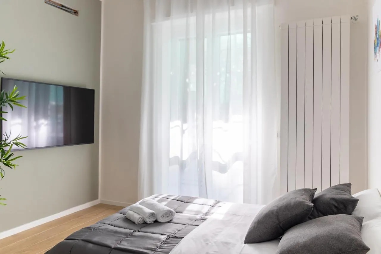 Apartamento Sansiro Luxury Wi-Fi & Netflix Milán Italia
