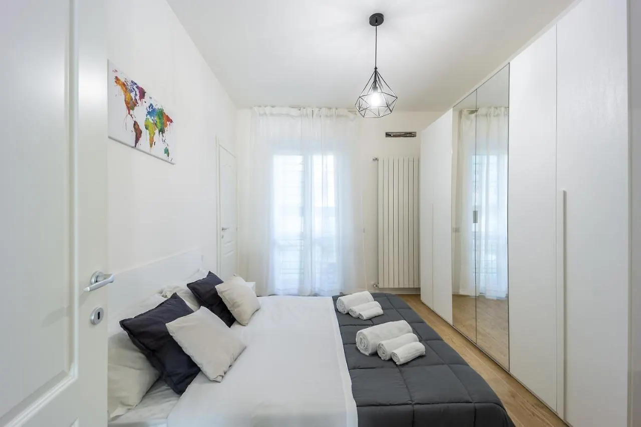 Sansiro Luxury Wi-Fi & Netflix Apartment Milan Italy